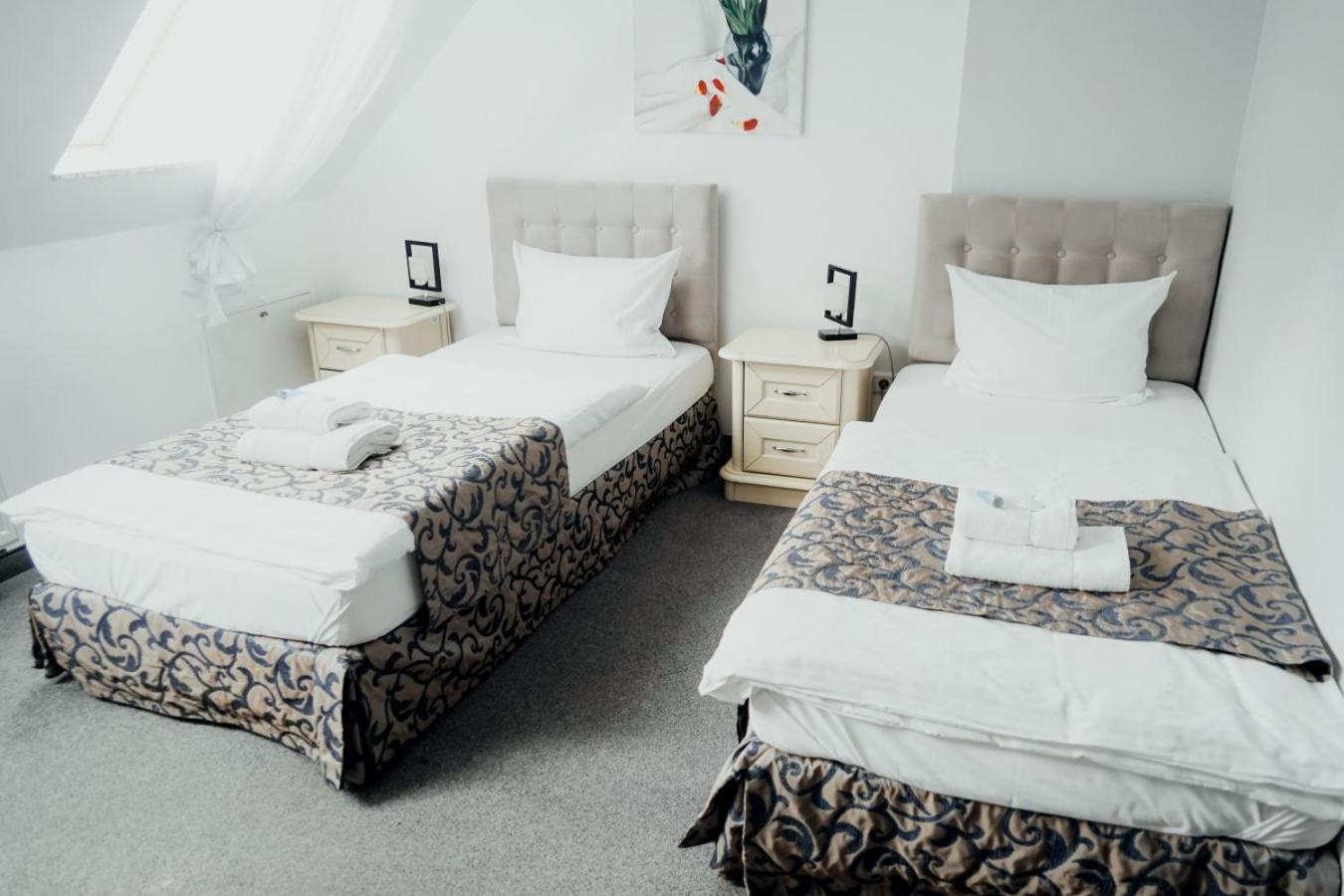 Hotel Palac Krotoszyce Basen&Spa Экстерьер фото