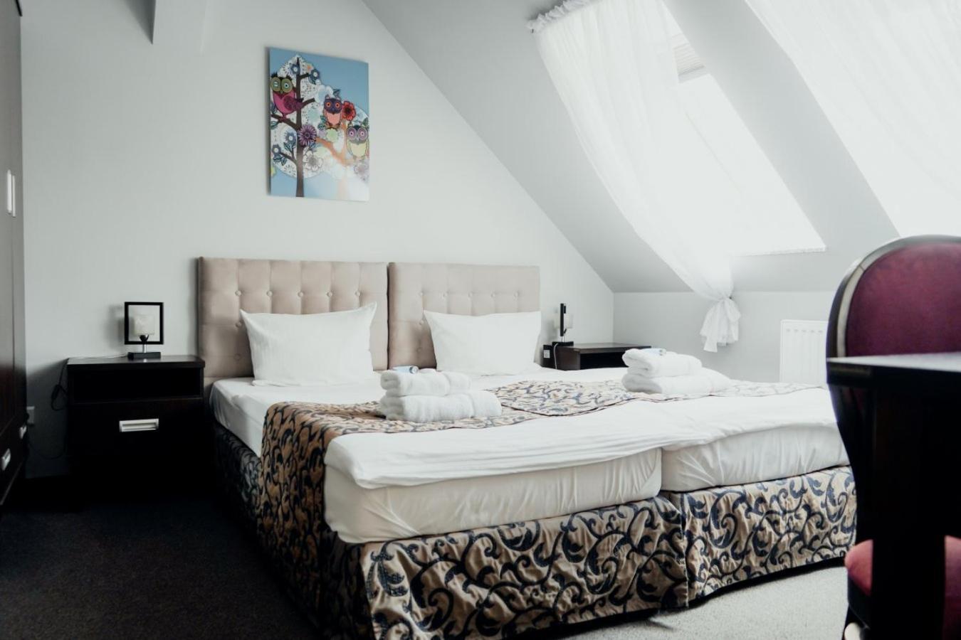 Hotel Palac Krotoszyce Basen&Spa Экстерьер фото
