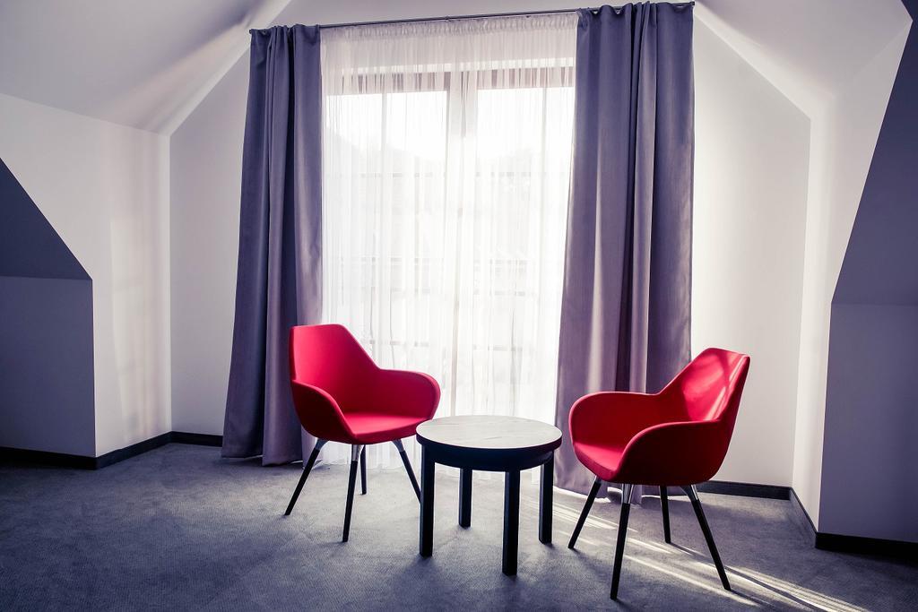 Hotel Palac Krotoszyce Basen&Spa Экстерьер фото